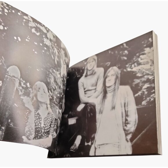 Fleetwood Mac 25 Years The Chain Booklet insert Anniversary Book - Picture 3 of 5